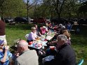 2017-03-30 12-59-43 Rando Meudon-Pique nique DLe